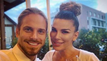 Alina și Ilan Laufer, imagine adorabilă cu gemenii lor. Cuplul a petrecut un weekend la munte