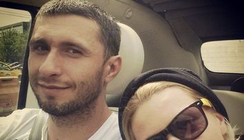 Dragos Bucur, vacanta cu rulota alaturi de familie. Actorul a povestit cum decurge o astfel de calatorie