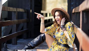 Geanina Ilieș a devenit mămică la 21 de ani. Care e relația cu fiul ei, Patrick