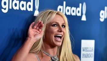 Britney Spears, de la celulită și colăcei, la o apariție pe care fanii nu o vor uita prea curând. Și-a recăpătat silueta