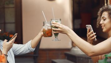 (P) 7 Băuturi non-alcoolice savuroase pentru weekenduri relaxante