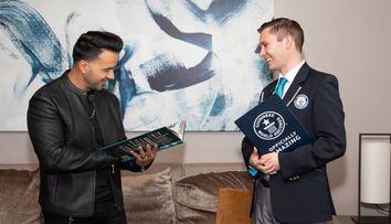 Luis Fonsi, de şapte ori în Cartea Recordurilor cu 