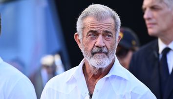 Noul cuplu care face valuri. Actorul de 70 de ani, surprins la Roma în ipostaze tandre cu o actriță mai tânără cu 26 de ani