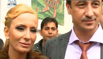 Daniela Gyorfi si-a botezat fetita VIDEO