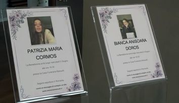 Durere de nedescris la casa din Târna Mare unde au fost aduse Patrizia și Bianca. Lumea s-a adunat la poartă și este alături de familiile celor două fete care s-au înecat în Italia