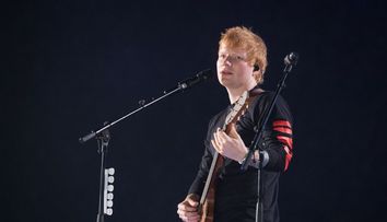 Ed Sheeran are Covid-19 și s-a autoizolat. Ce se întâmplă cu lansarea noului său album