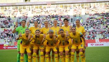 Naționala feminină de fotbal a României, solidară cu victimele violenței împotriva femeilor în România