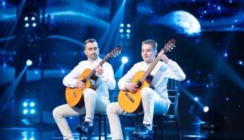 Dragoș și David Tudor, tată și fiu, au oferit o interpretare emoționantă la chitară. Juriul le-a oferit fără ezitare 4 de DA