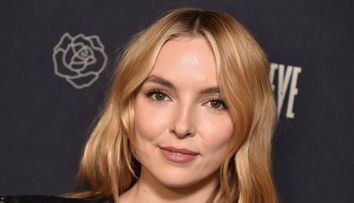 Actrița Jodie Comer este ”cea mai frumoasă femeie din lume”. Le-a detronat pe Bella Hadid și Zendaya