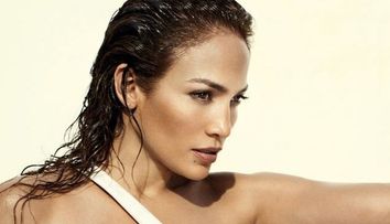 O sa fie unul dintre cei mai rasfatati catei. Cum arata micutul boxer al lui Jennifer Lopez