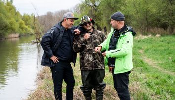 Sorin Bontea, Cătălin Scărlătescu și Florin Dumitrescu iau Delta Dunării cu asalt. De la botezul masterchefului plictisit de pescuit, la cursa acvatică demnă de raliuri