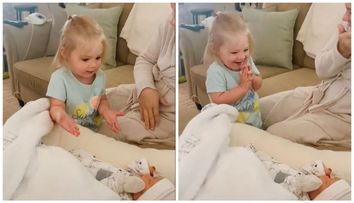 Clipul care îți va înveseli ziua! Reacția adorabilă a unei fetițe când își cunoaște frățiorul nou-născut