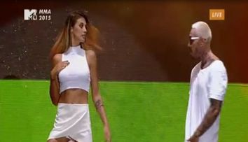 Alex Velea, surpriza de proportii pentru fanii de la Media Music Awards. Ce s-a intamplat cand a urcat Antonia pe scena