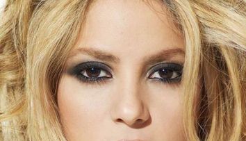 Shakira arata fanilor fotografii din vacanta cu iubitul ei. A strans 1.000.000 de like-uri in timp record