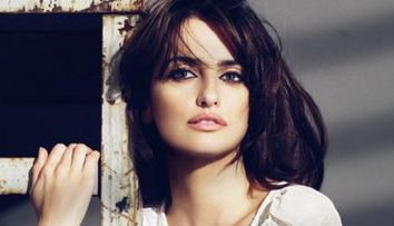 Minora dar rebela! Vezi cum arata Penelope Cruz la 15 ani, in primul ei videoclip!