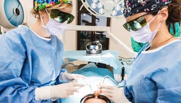(P) Implant dentar într-o singură zi - servicii de nota 10 de la Dental Premier!