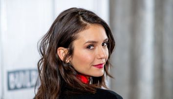 Nina Dobrev, scene tandre alături de noul partener. Cu cine și iubește actrița