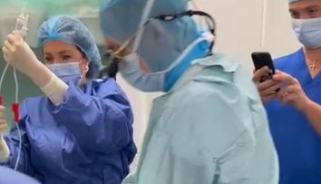 Un băiețel de 9 ani care a decedat într-un accident de mașină a devenit înger salvator pentru o fetiță de 10 ani. „Daria a primit darul cel mai de preț – o inimă nouă”