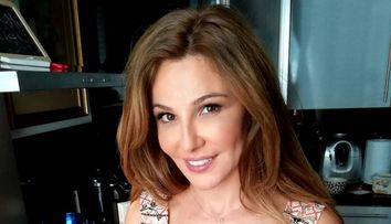 VIDEO Ce alimente trebuie să consumi, pentru a elimina celulita? Oana Cuzino ne spune secretul