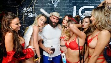 Dan Bilzerian și-a șocat fanii după ce a mărturisit cu câte femei se culcă într-o săptămână ”Mă doare sufletul”