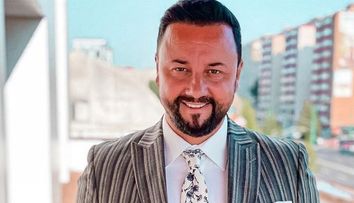 Cum arăta Cătălin Măruță în copilărie. Eva seamănă leit cu el