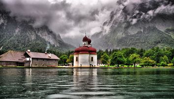 Top cele mai frumoase biserici din lume. Una dintre ele se afla in Romania