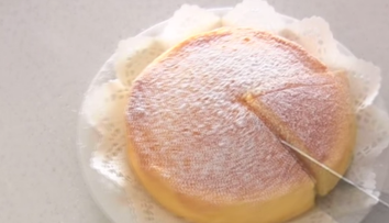 Cum sa faci un cheesecake din doar 3 ingrediente: reteta care a facut milioane de afisari pe Youtube
