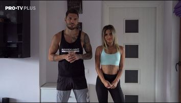 Exerciții pentru mușchii pectorali și mușchii abdominali. Te poți antrena cu ușurintă acasă