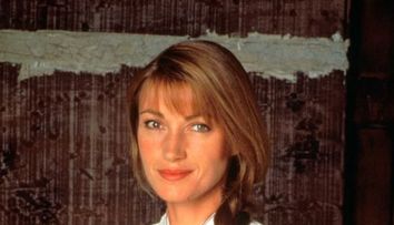 Pe ea o stii de foarte multi ani, insa nu toata lumea ii cunoaste povestea. Cum arata Jane Seymour acum si cu cine isi imparte viata