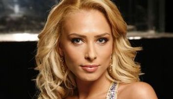 Iulia Vantur: 