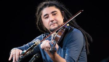 Paul Ilea, producătorul muzical de la Vocea României, a lansat o super piesă în colaborare cu Damian Drăghici