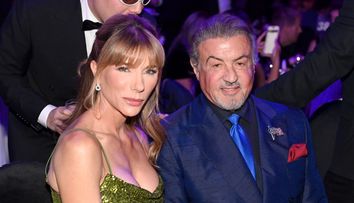 Se apropie de 80 de ani și tocmai a celebrat 29 de ani de căsnicie cu Jennifer Flavin! Cum a reușit Sylvester Stallone să-și salveze mariajul după ce în 2022 a fost la un pas de divorț