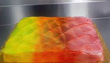 Cel mai tentant tort din lume. Uite ce se intampla cand il rotesti