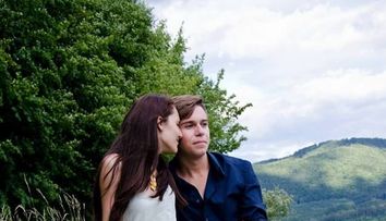 Asta DA surpriza! Narcis Iustin Ianau, in ipostaze tandre intr-un videoclip alaturi de iubita lui