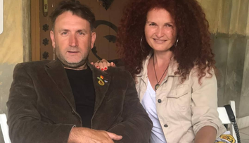 Valerica și Biagio trăiesc o dragoste ca în filme. “Așa cum mă privește el, nu m-a privit niciun bărbat”