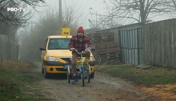 Dorel are bicicletă și se pare că... și-a luat și șosea