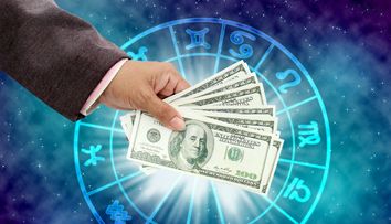 Patru zodii pe care le dau banii afară din casă în luna noiembrie 2025. Ce nativi beneficiază de câștiguri, sume importante de bani și surprize plăcute