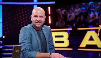 Din 12 decembrie, Cosmin Seleși le aduce telespectatorilor un show de neratat: Batem palma?