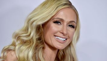 Paris Hilton își dorește să aibă gemeni. Milionara a ales deja numele pentru fetiță