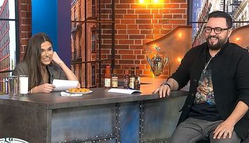 Theo Rose, spui tot sau îți ia gura foc? Cum s-a descurcat artista la provocarea lui Măruță