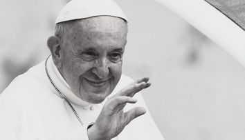 La ce costuri s-ar ridica înmormântarea Papei Francisc. Funeraliile Suveranului Pontif ar fi cu mult mai ieftine decât cele din trecut