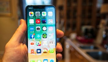 Apple a confirmat existenta unor probleme serioase la noul model Iphone X