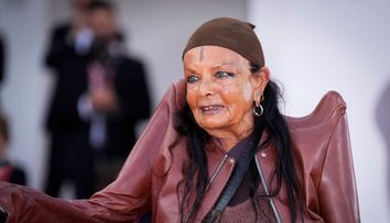 Apariție excentrică la Festivalul de la Veneția. La 79 de ani, a șocat pe toată lumea
