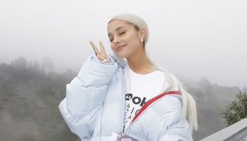 VIDEO Ariana Grande nu se mai oprește! Artista a lansat o nouă piesă care face deja furori pe internet