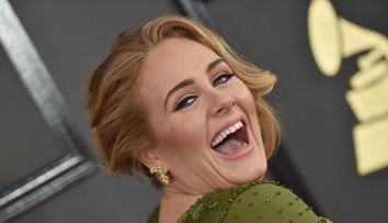 Adele mai slabă ca niciodată, după ce a ajuns la 45 kg pierdute. Fanii sunt îngrijorați