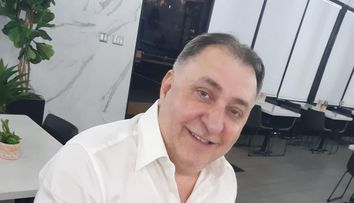 Ce spune Vali Vijelie despre retragerea din muzică. Este sau nu pregătit să renunțe la marea lui pasiune