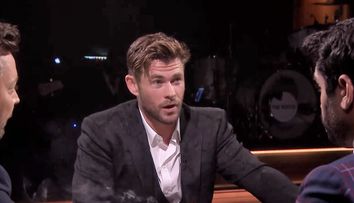 Chris Hemsworth (Thor) a dezvăluit care a fost primul lui job. Toată lumea a râs cu lacrimi