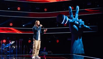Vocea României 2024, 25 octombrie. Cristian Piron a interpretat piesa „To the moon & back” pe scena de la Vocea României. Irina Rimes este singura care s-a întors: „M-am întors pentru nota aia” Motivul pentru care ceilalți antrenori nu s-au întors