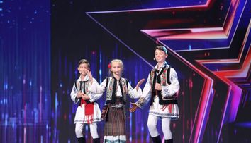 Românii au talent 2021: Frații Moise i-au cucerit pe jurați cu un număr emoționant de folclor