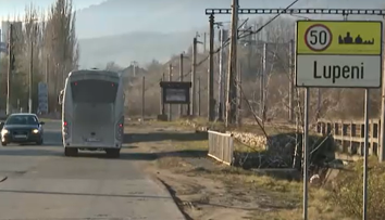 Mama uneia dintre cele două adolescente care s-au sinucis la Lupeni face declarații neașteptate. Ce a observat schimbat la fiica ei în ultima săptămână